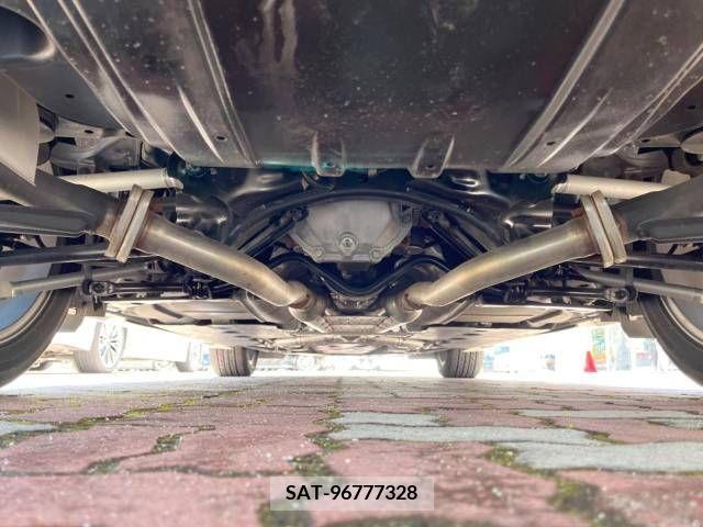 Nissan FUGA 2017-01 324780-19