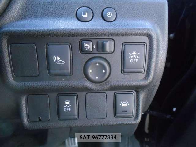 Nissan NOTE 2019-03 232974-5