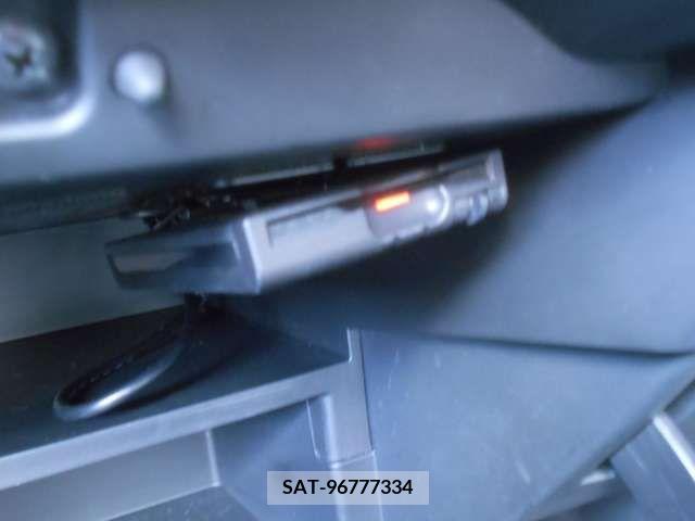 Nissan NOTE 2019-03 232974-4