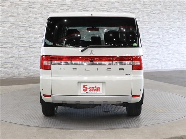 Mitsubishi DELICA D5 2017-03 7697-9