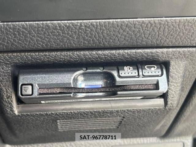 Subaru LEVORG 2016-01 381896-4