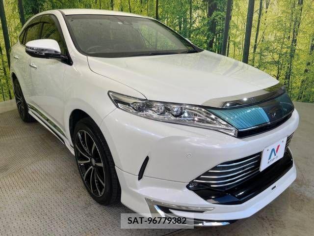 Toyota HARRIER 2017-10 360901-17
