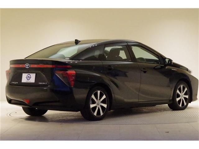 Toyota Mirai 2019-12 28512-6