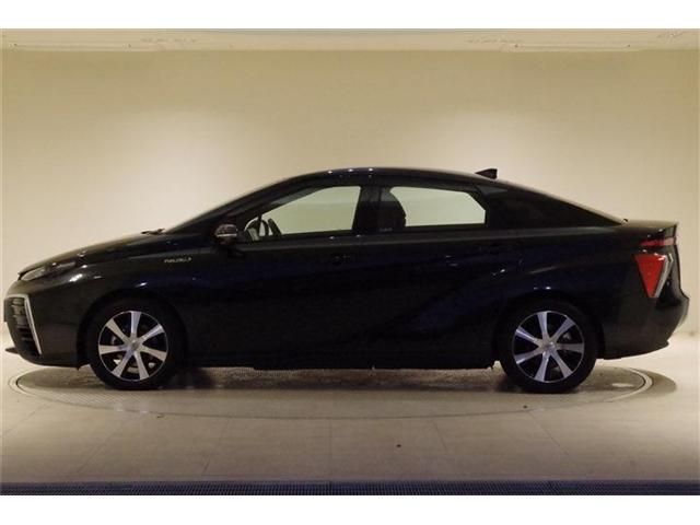 Toyota Mirai 2019-12 28512-24