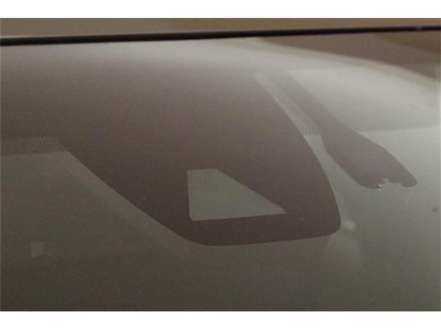 Toyota Mirai 2019-12 28512-5