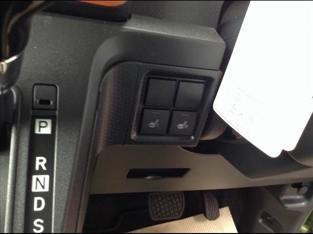 Daihatsu TANTO 2022-11 5056-24
