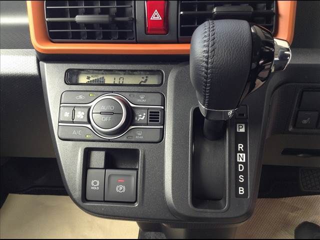 Daihatsu TANTO 2022-11 5056-23