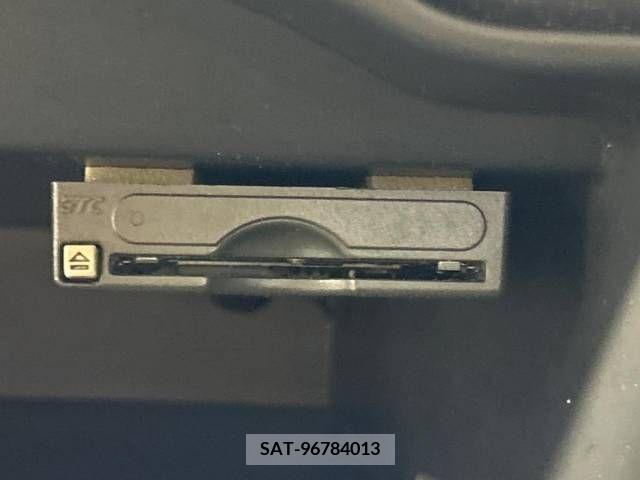 Nissan NOTE 2015-01 327630-6