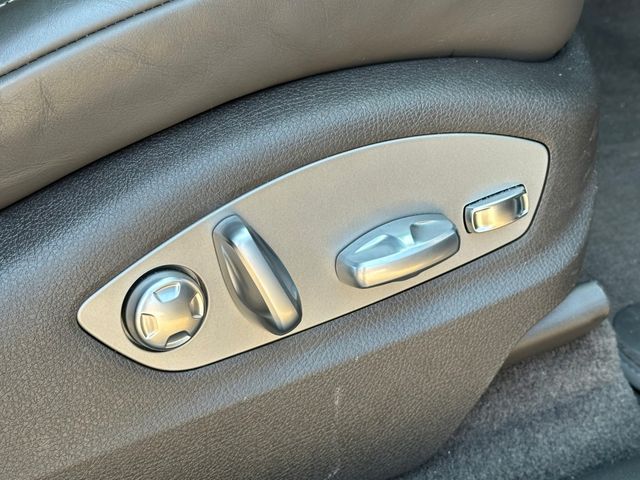 Porsche MACAN 2021-11 10127-18