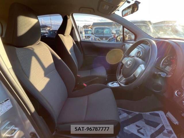 Toyota VITZ 2013-08 250559-8