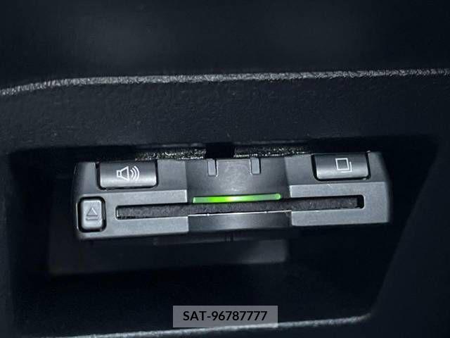 Toyota VITZ 2013-08 250559-5
