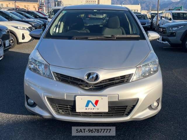 Toyota VITZ 2013-08 250559-14