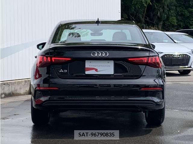 Audi A3 SEDAN 2023-09 292495-3
