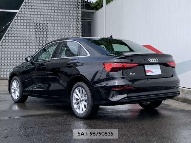 Audi A3 SEDAN 2023-09 292495-5