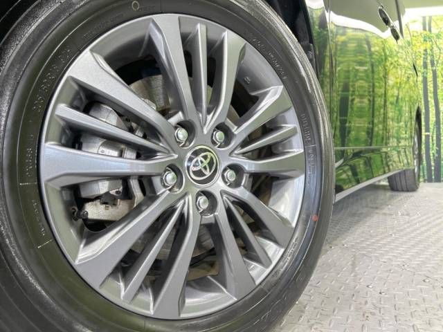 Toyota VOXY 2023-04 182200-14