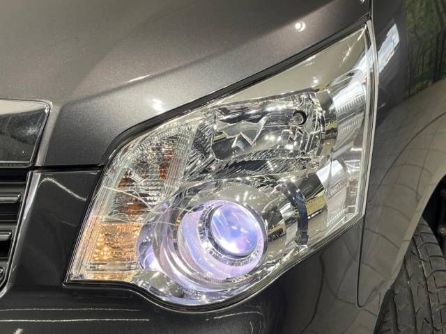 Toyota NOAH 2013-12 21319-12