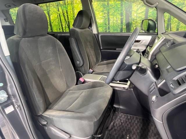 Toyota NOAH 2013-12 21319-7