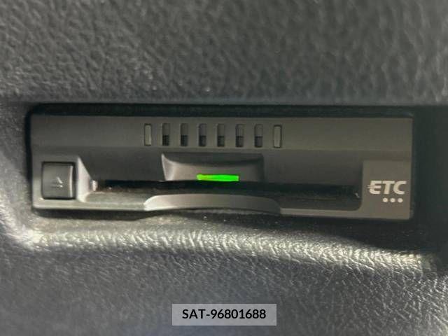 Toyota SIENTA 2018-12 218329-7