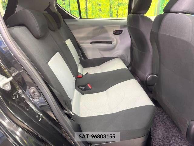 Toyota AQUA 2012-07 247363-9