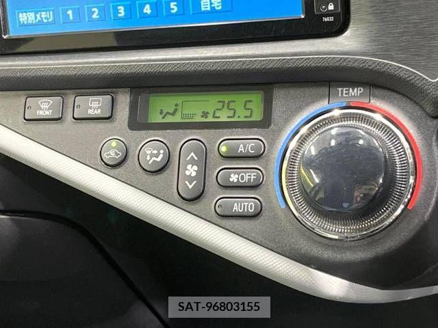 Toyota AQUA 2012-07 247363-4