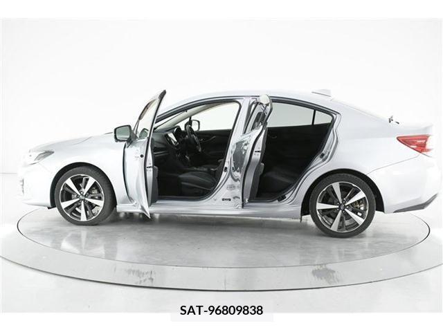 Subaru IMPREZA G4 2018-04 340457-1