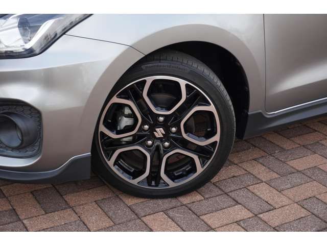 Suzuki SWIFT 2018-05 192955-17