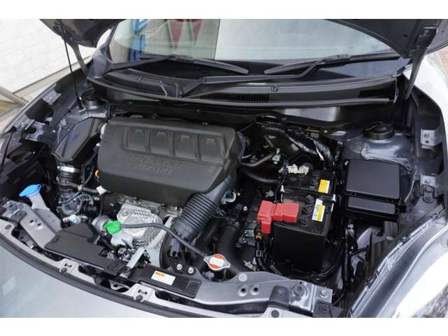 Suzuki SWIFT 2018-05 192955-16