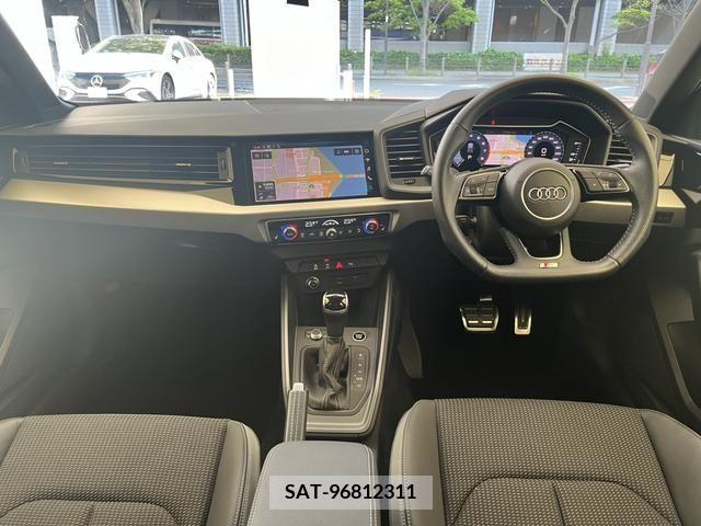 Audi A1 2021-05 382709-6
