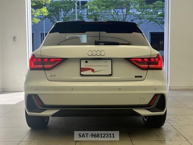 Audi A1 2021-05 382709-3