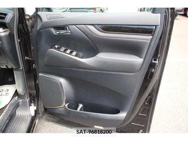 Toyota VELLFIRE 2015-06 287996-11