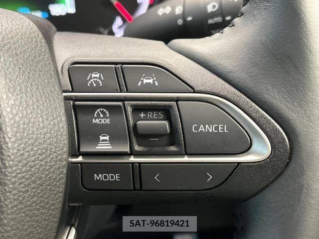 Toyota NOAH 2022-04 313579-4