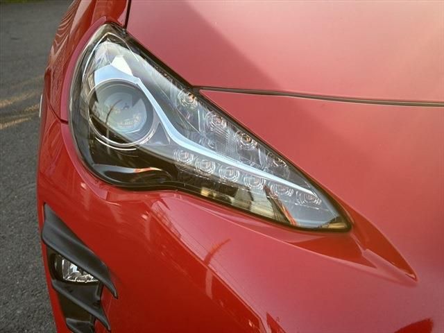 Toyota 86 2016-10 27362-9