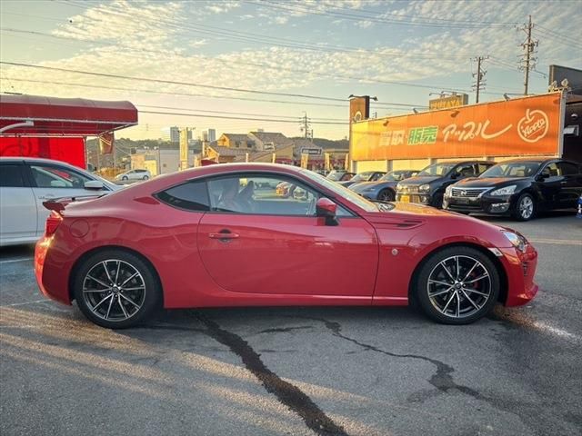 Toyota 86 2016-10 27362-3
