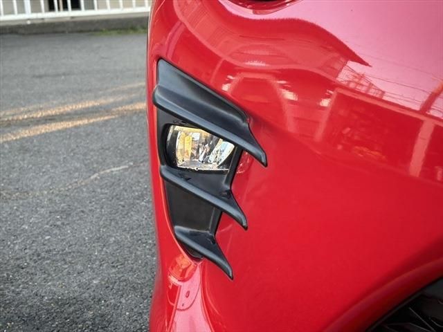 Toyota 86 2016-10 27362-11