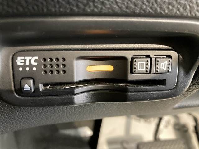Honda VEZEL 2018-03 22240-10