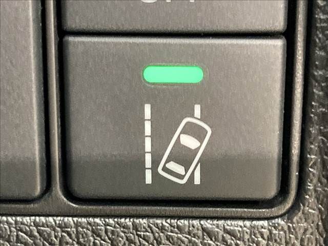 Honda VEZEL 2018-03 22240-6