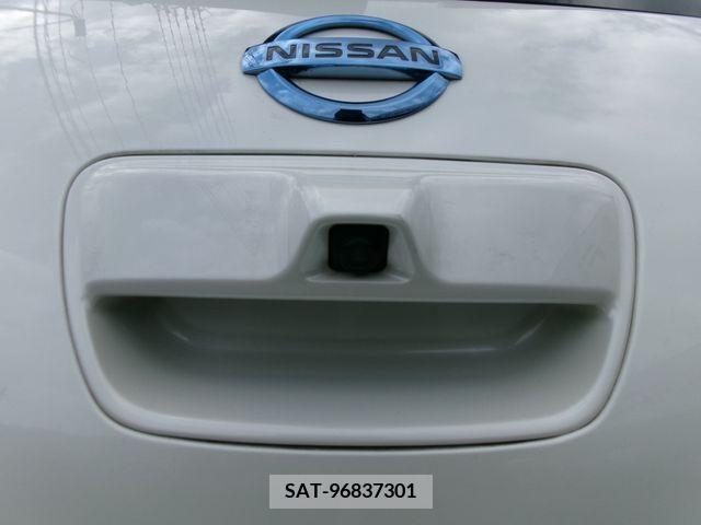 Nissan LEAF 2016-01 213165-8