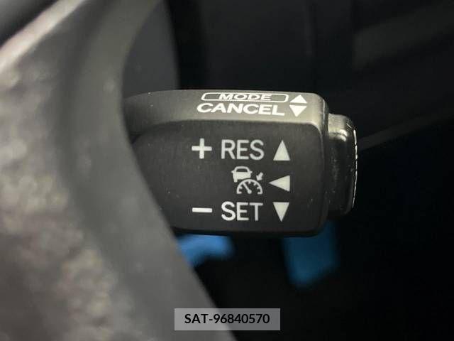 Toyota ALPHARD 2017-09 355555-5