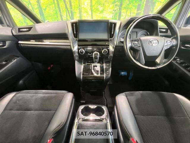 Toyota ALPHARD 2017-09 355555-1