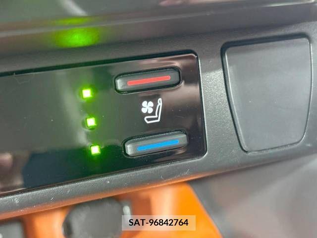 Toyota RAV4 2022-05 282858-7