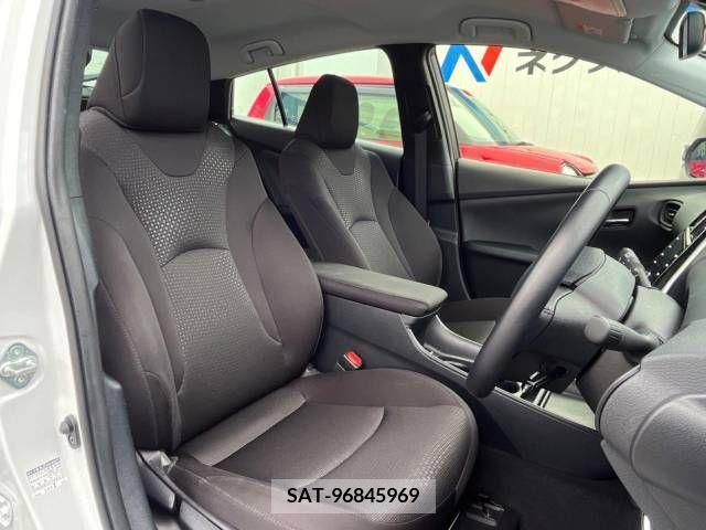 Toyota PRIUS 2022-07 322520-8