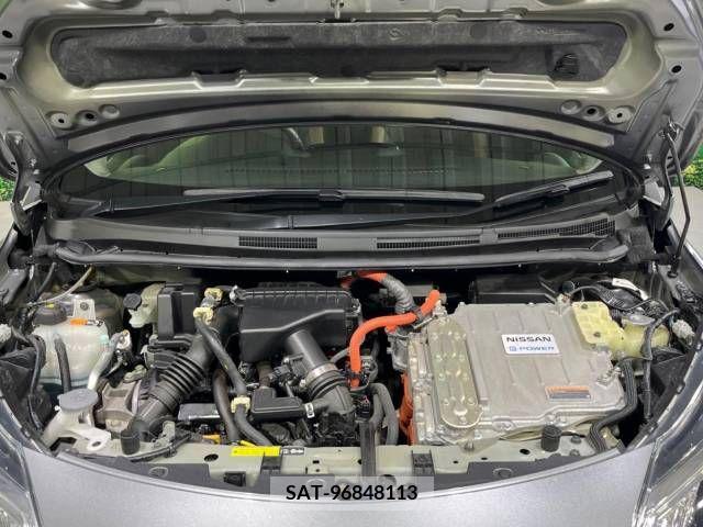 Nissan NOTE 2016-11 305341-18