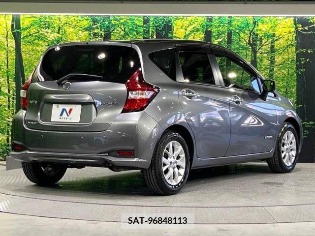 Nissan NOTE 2016-11 305341-17
