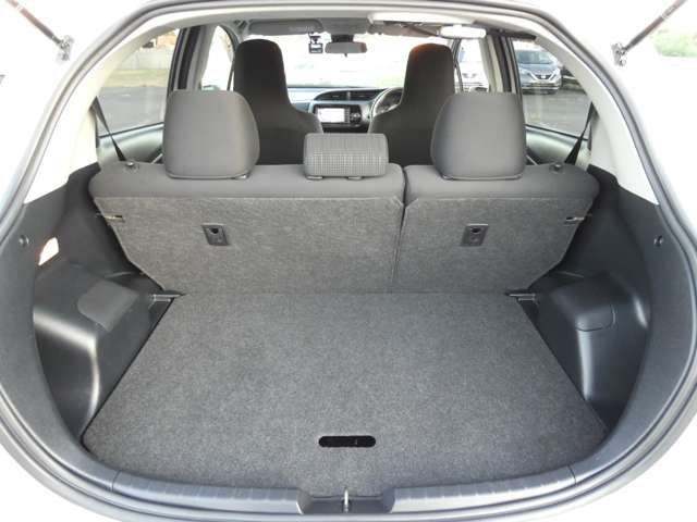 Toyota VITZ 2018-01 183246-7