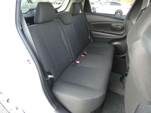 Toyota VITZ 2018-01 183246-6