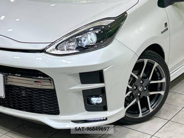 Toyota AQUA 2019-03 338500-12