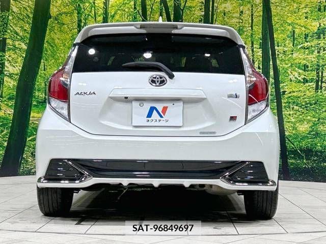 Toyota AQUA 2019-03 338500-15