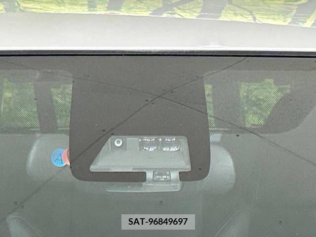 Toyota AQUA 2019-03 338500-4