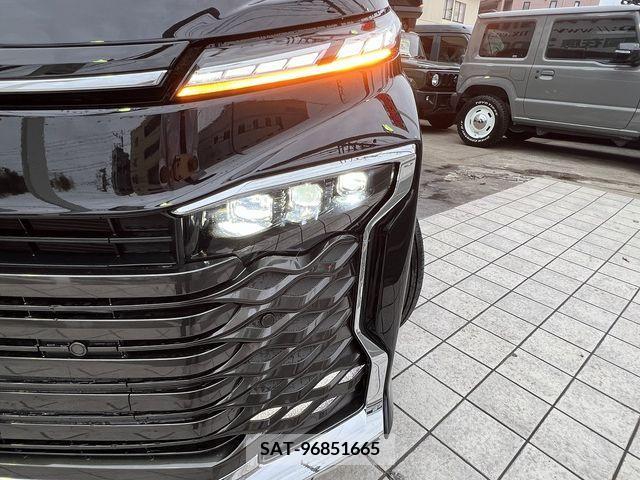 Toyota VOXY 2023-07 289055-2