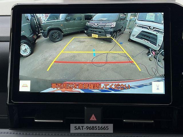 Toyota VOXY 2023-07 289055-15